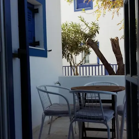 아파트 White Cycladic Serenity 페리볼로스