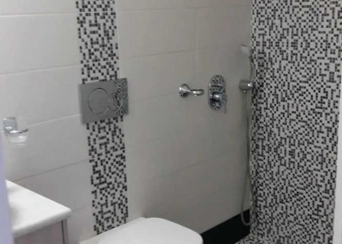 White Cycladic Serenity Περίβολος